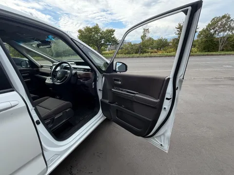 Honda Freed Plus