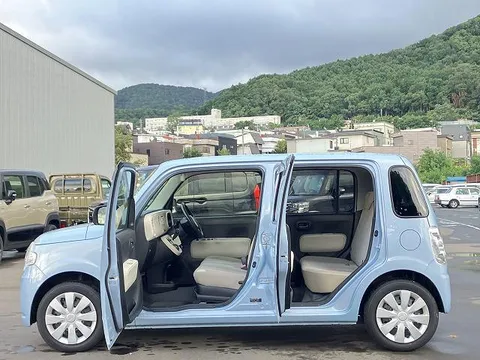 Daihatsu Mira Cocoa
