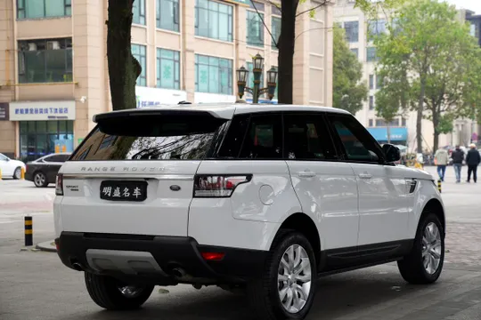 Land Rover