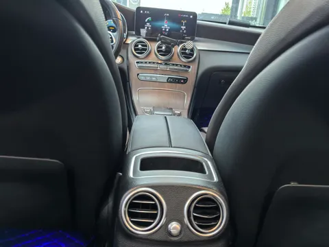 Mercedes-Benz Mercedes-Benz GLC