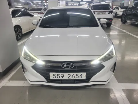 Hyundai Elantra (Avante)