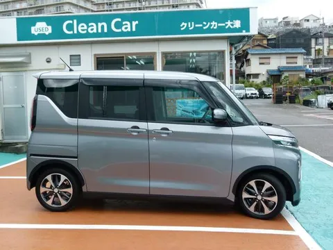Mitsubishi eK X Space