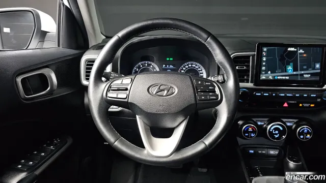 Hyundai Venue