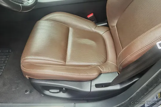 Jaguar XFL