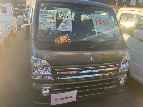 Mitsubishi Minicab Truck