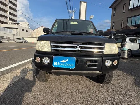 Mitsubishi Pajero Mini