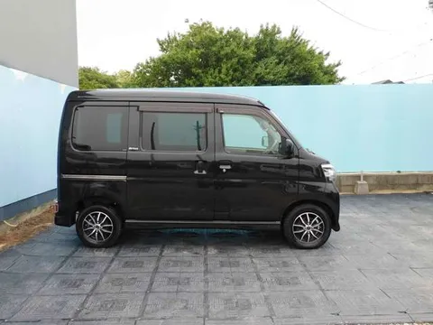 Daihatsu Atrai Wagon