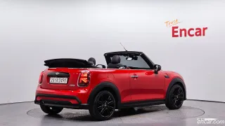 MINI Cooper Convertible