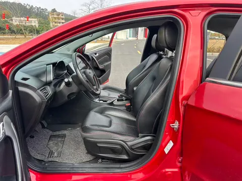 Chery Arrizo 5