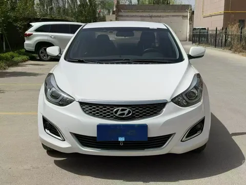 Hyundai Elantra (Avante)