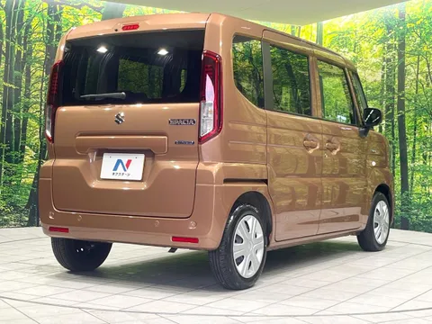 Suzuki Spacia