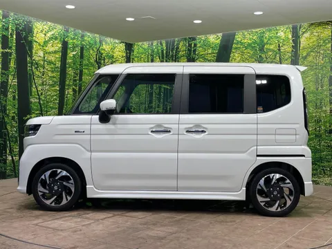 Suzuki Spacia Custom