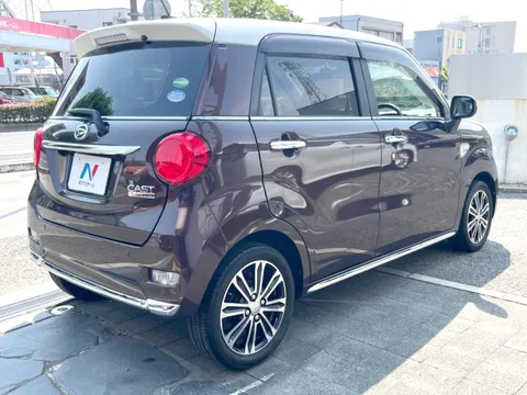 Daihatsu Cast