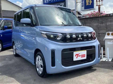Mitsubishi eK Space