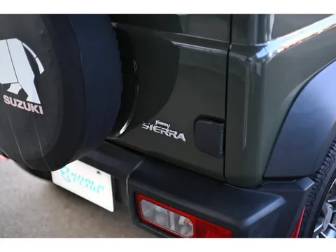 Suzuki Jimny Sierra
