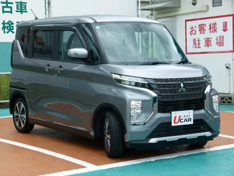 Mitsubishi eK X Space