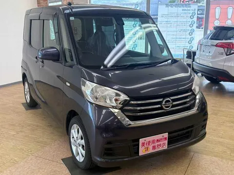 Nissan Dayz Roox