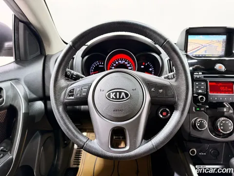 Kia Cerato (Forte)