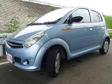 Subaru R2