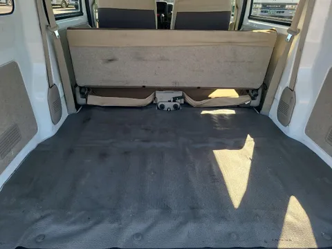 Mitsubishi Minicab Van