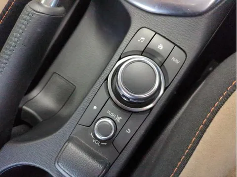 Mazda Mazda2 (Demio)