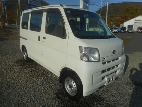 Toyota Pixis Van