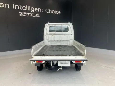 Nissan Clipper Truck