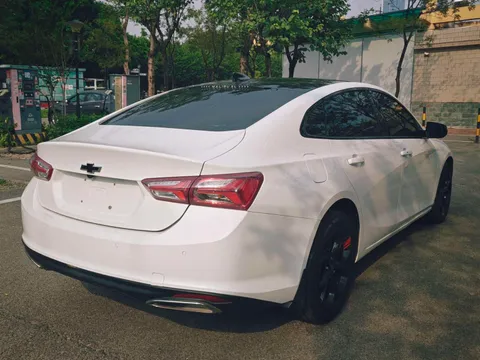 Chevrolet Malibu XL