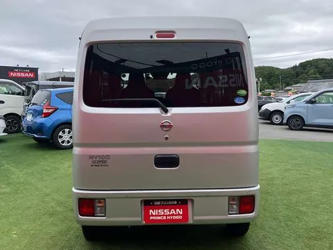 Nissan Clipper