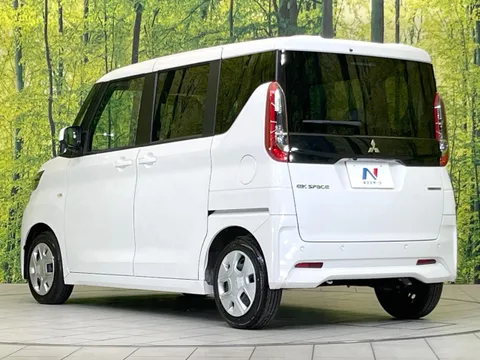 Mitsubishi eK Space