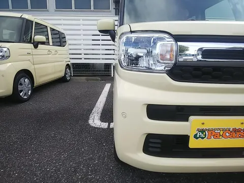 Suzuki Spacia