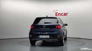 Hyundai Venue