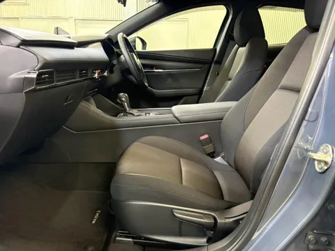 Mazda MAZDA3 Fastback