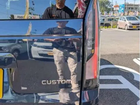 Honda N-BOX Custom