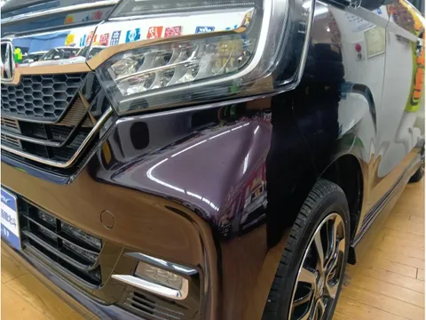 Honda N-BOX Custom