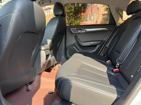 Roewe i6 Classic