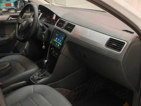 Volkswagen Santana