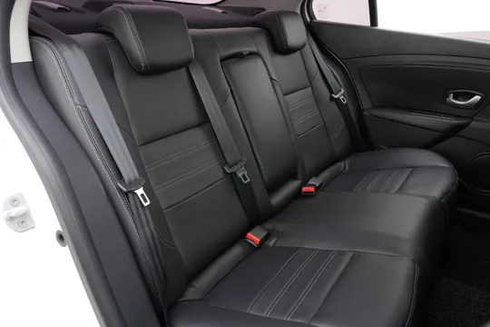 Renault SM3