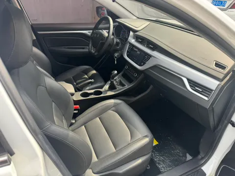 Geely Vision
