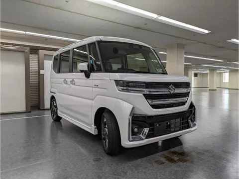 Suzuki Spacia Custom