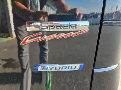 Suzuki Spacia