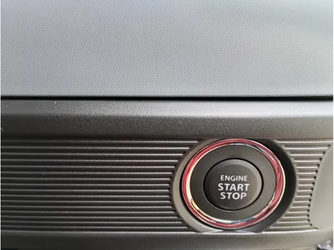 Suzuki Spacia Base