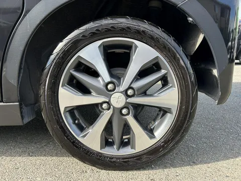 Mitsubishi eK X Space