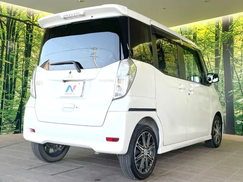 Mitsubishi eK Space Custom