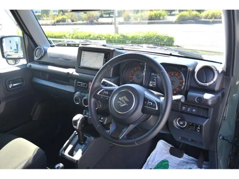 Suzuki Jimny Sierra