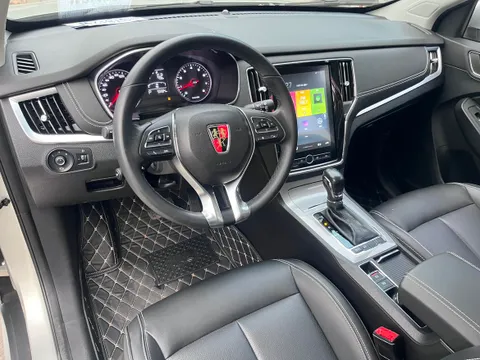 Roewe RX5