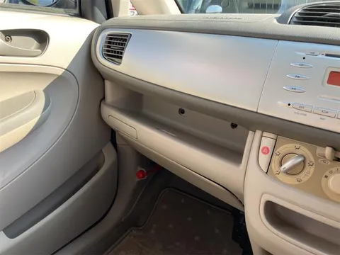 Subaru R2