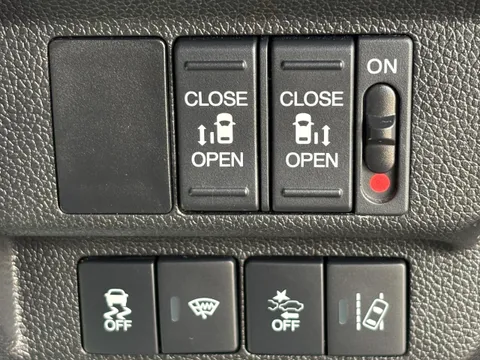 Honda Freed Plus