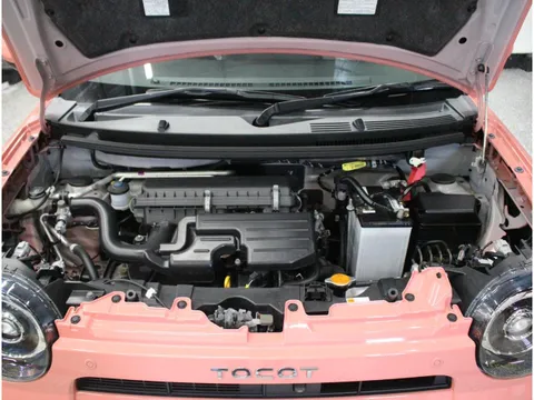 Daihatsu Mira Tocot