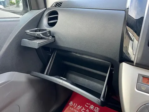Daihatsu Mira Custom
